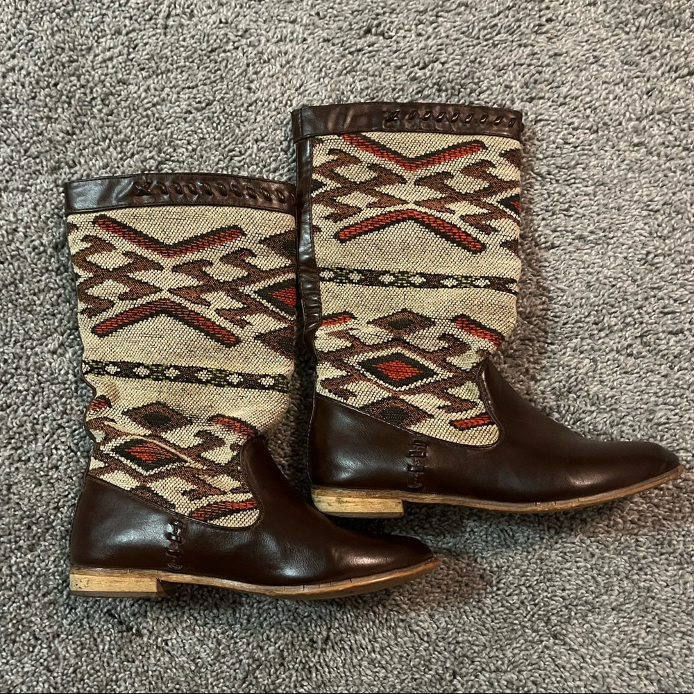 Wanted Shows Nava Boots